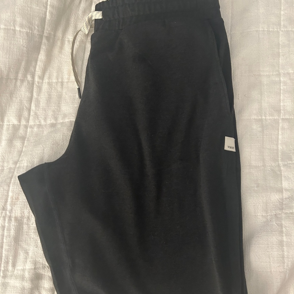 * SOLD* Vuori Black Heather Performance Jogger